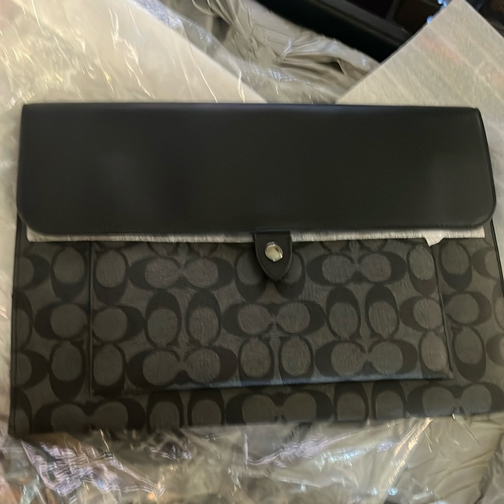 Coach mini tablet bag nwt